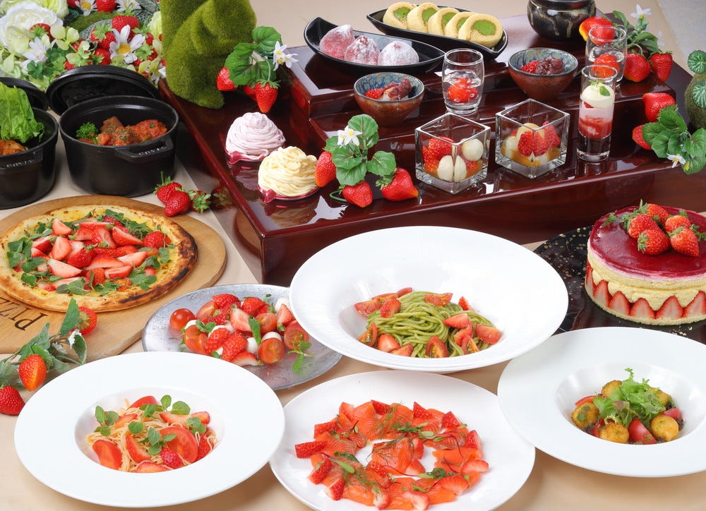 京都でいちごスイーツブッフェ「#いちご日和」ケーキや団子など和洋15種以上