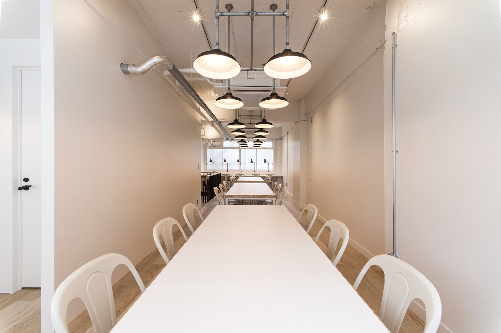 マルゼン ティー ロースタリー／画像提供：LUCY ALTER DESIGN