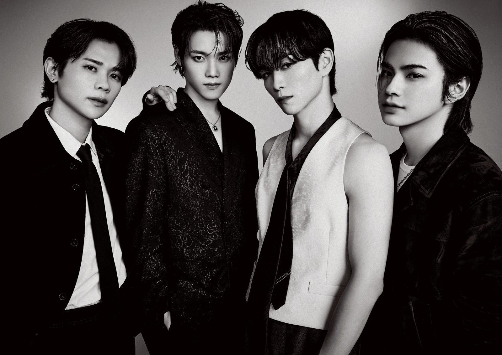 別冊付録「ヌメロ・トウキョウ オム INI」（提供写真）