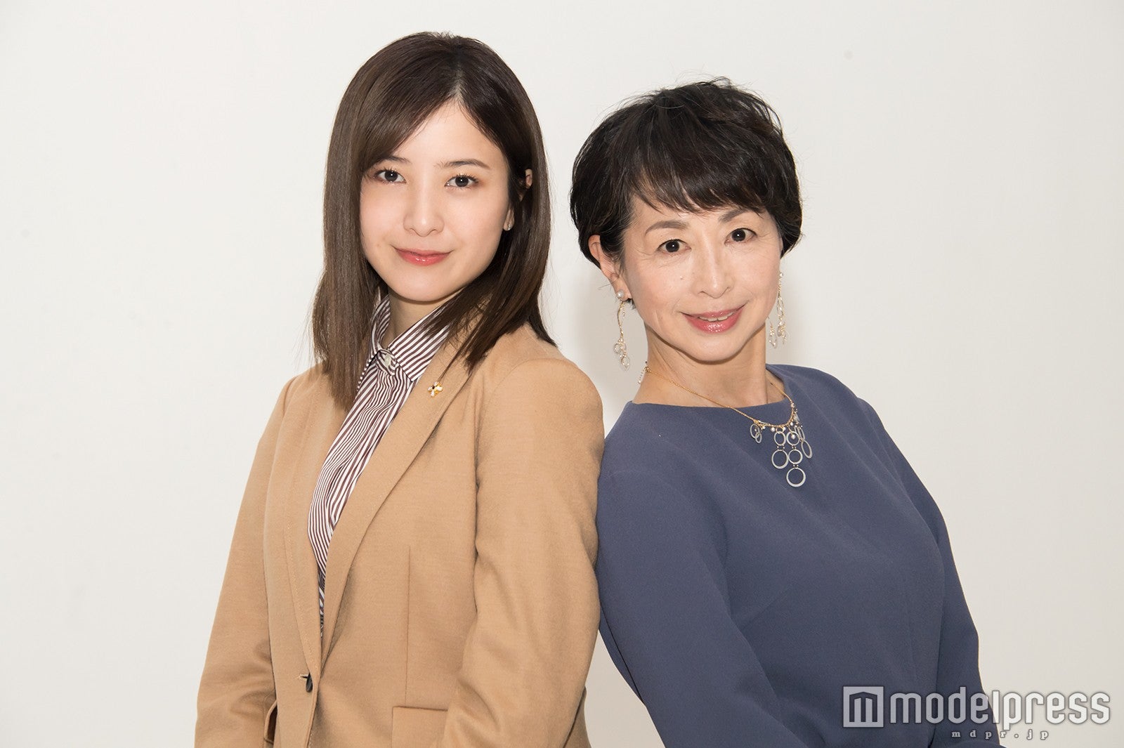 吉高由里子、べた褒めされ「恥ずかしい」 原作・阿川佐和子「綺麗だけど綺麗だけじゃない」＜正義のセ＞