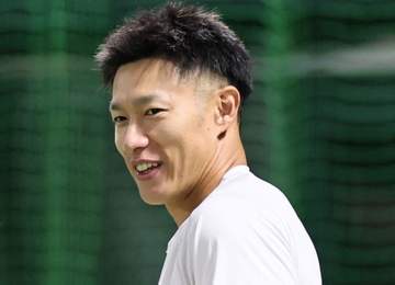 ソフトバンク 柳田悠岐「マジで大丈夫」5日・ロッテ戦で右手付近に死球受け途中交代「大きいヤツだったら分かるッス」