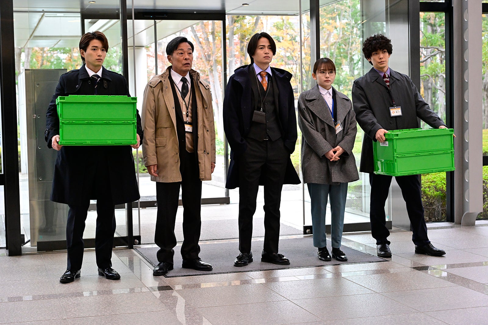 白洲迅、光石研、菊池風磨、山田杏奈、猪塚健太『ゼイチョー ～「払えない」にはワケがある～』第9話より（C）日本テレビ