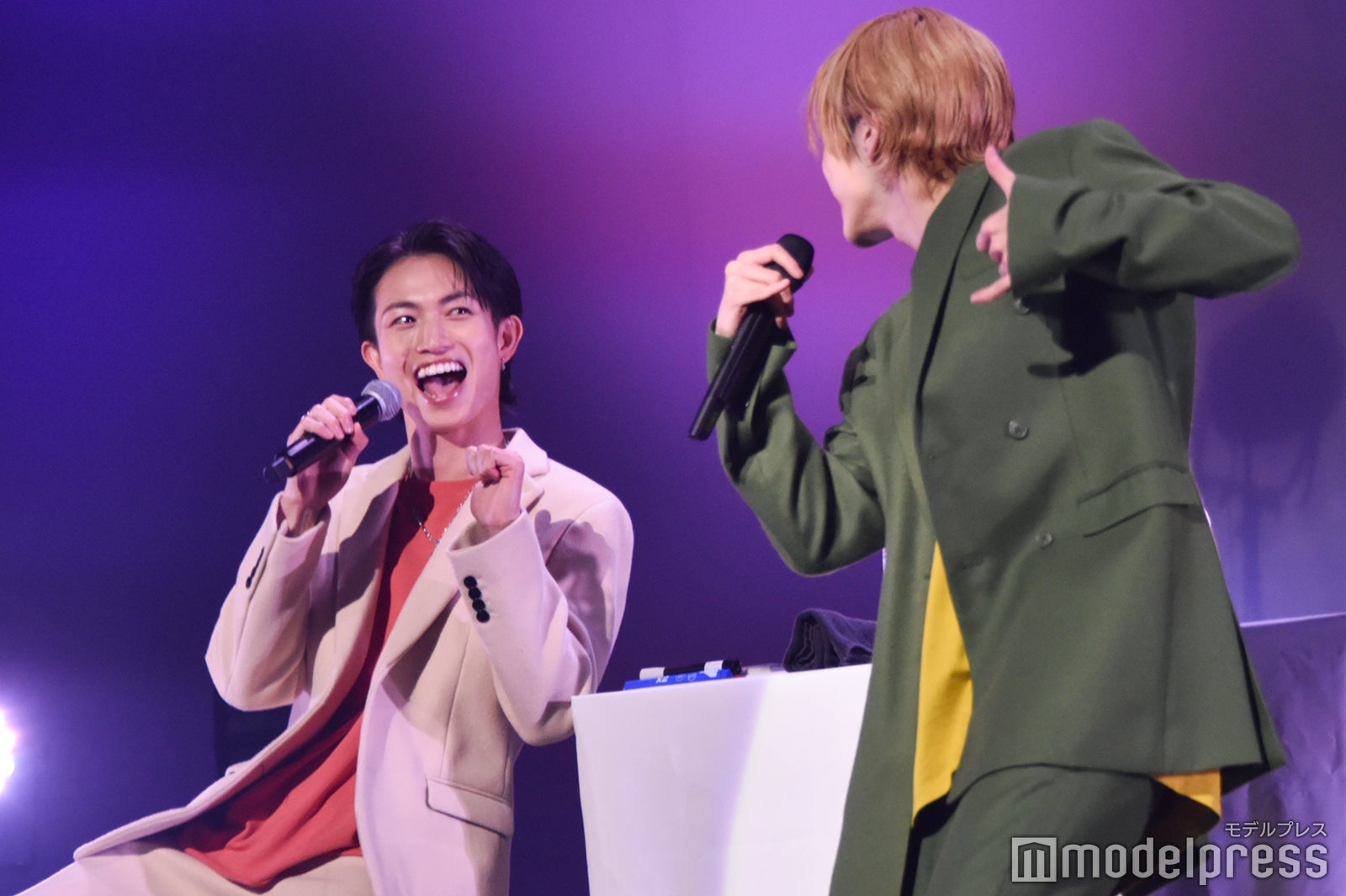 綱啓永、山下幸輝（C）モデルプレス