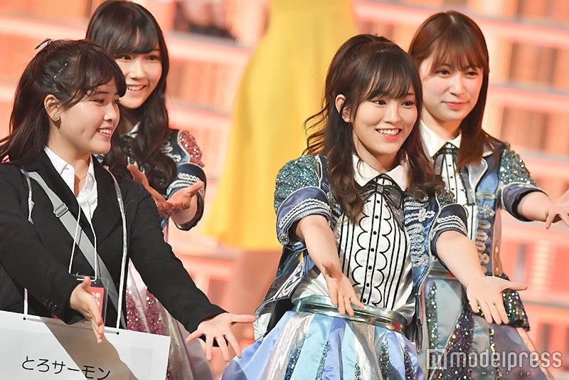 矢倉楓子、山本彩、吉田朱里 （C）モデルプレス