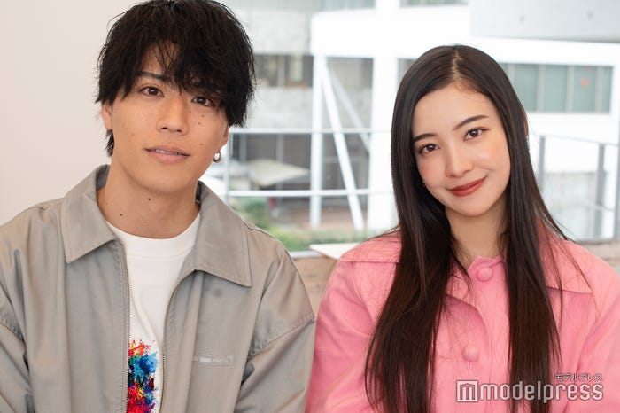 森山、谷岡美沙紀(C)モデルプレス