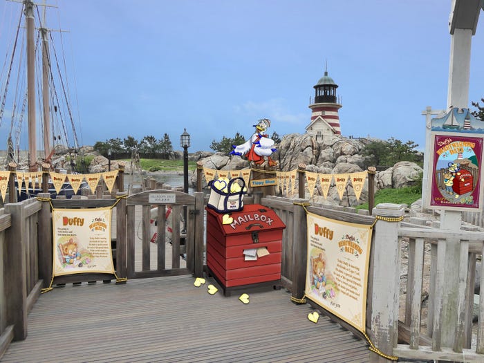 ダッフィーのデコレーション (C)Disney