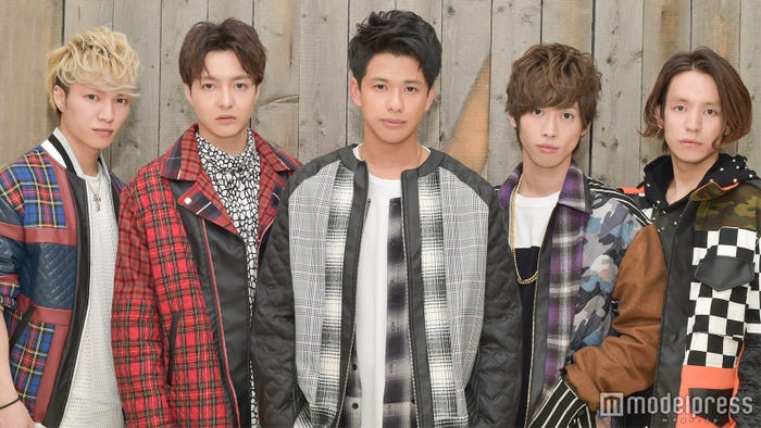 PrizmaX(左から)福本有希、黒川ティム、森崎ウィン、清水大樹、島田翼 (C)モデルプレス