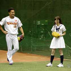 田中将大投手と白石麻衣の練習風景