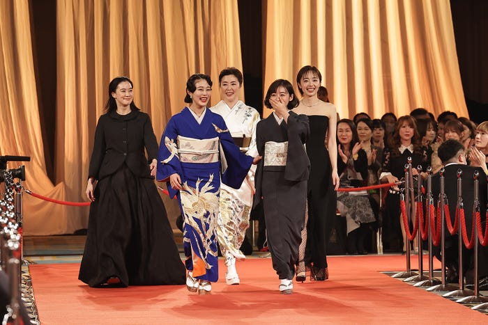 (C)日本アカデミー協会