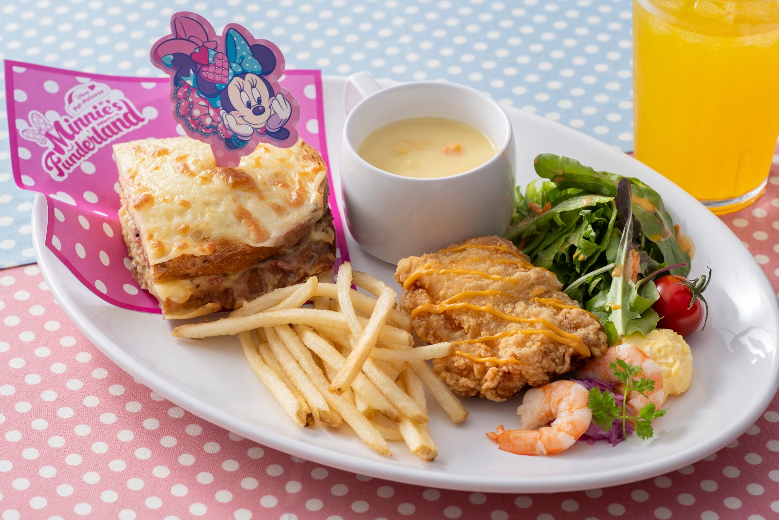 ミニーのキュートクラシックセット¥1,980（C）Disney