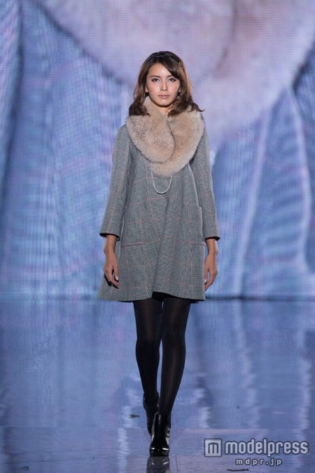 加藤夏希（C）東京ランウェイ実行委員会