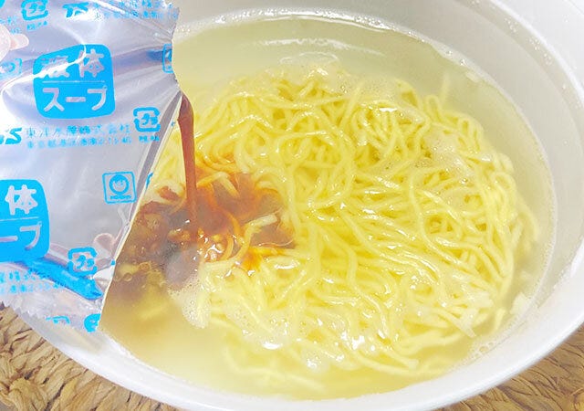 セリアの電子レンジ調理器
