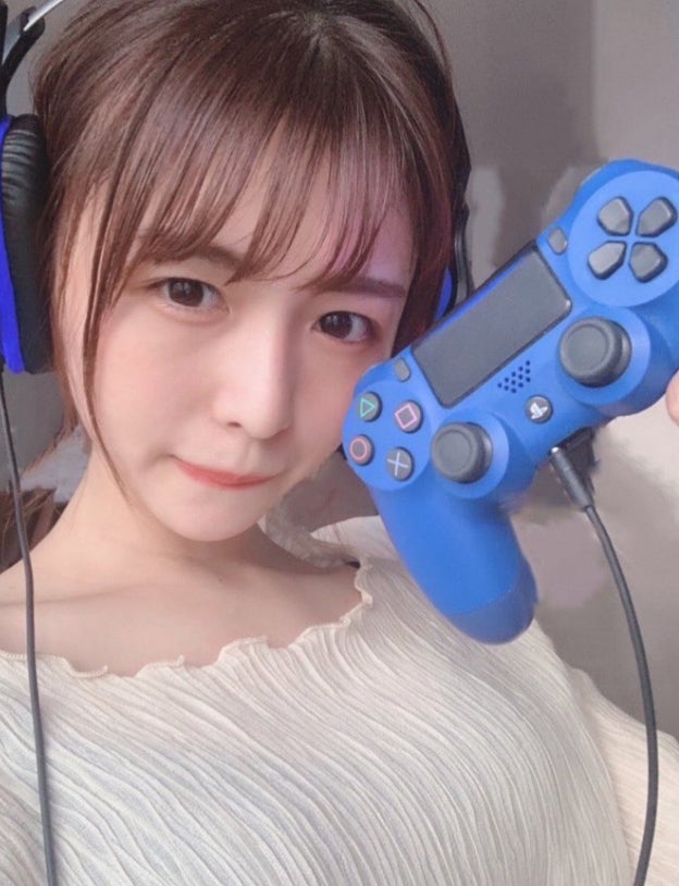 長濱ねる、22歳バースデー ファンから祝福の声続々