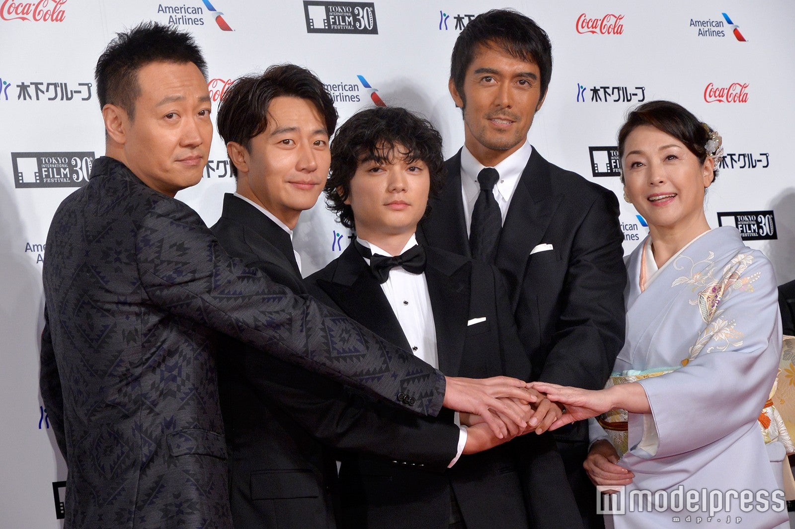 染谷将太（勇往）ら（C）モデルプレス