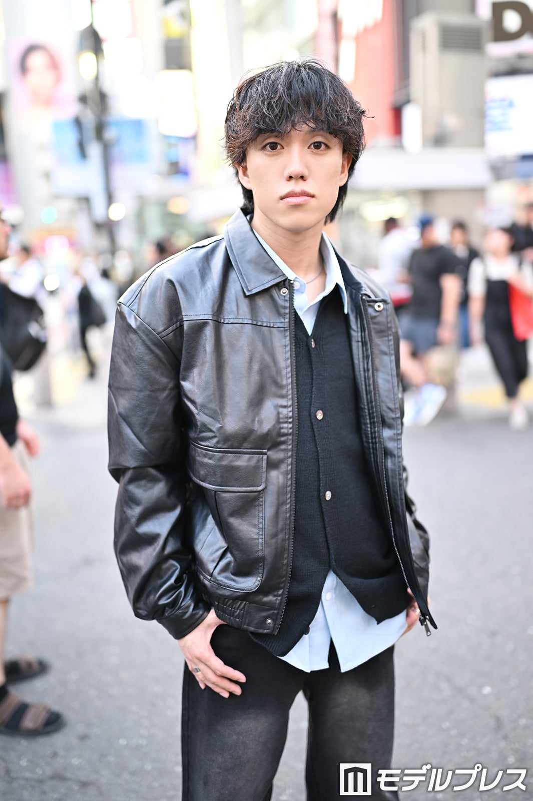 「ジャケット×シャツで大人っぽく！」