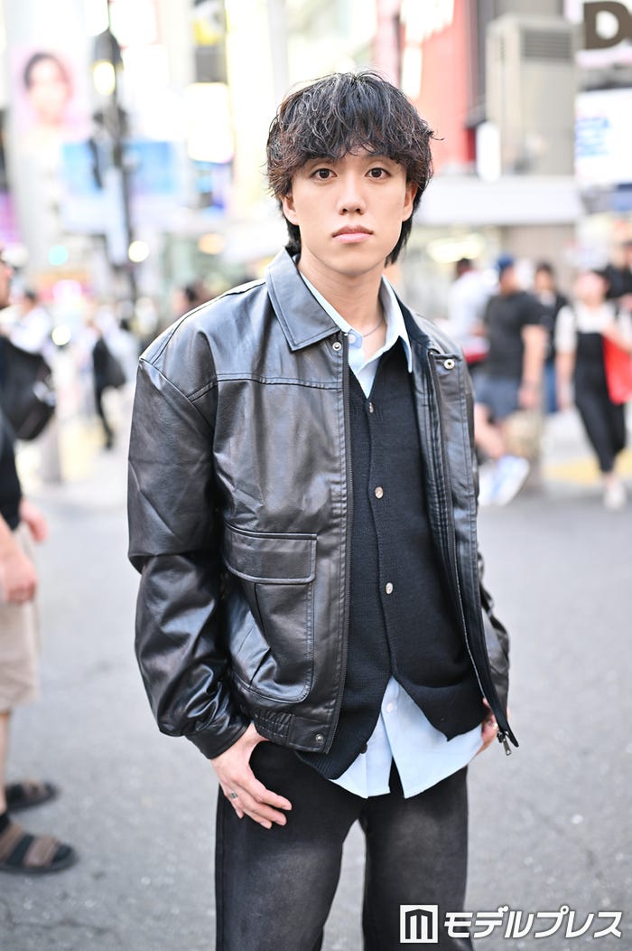 「ジャケット×シャツで大人っぽく!」