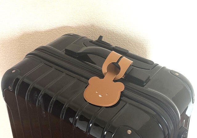ダイソー　トラベルネームタグ（クマ）　使用例