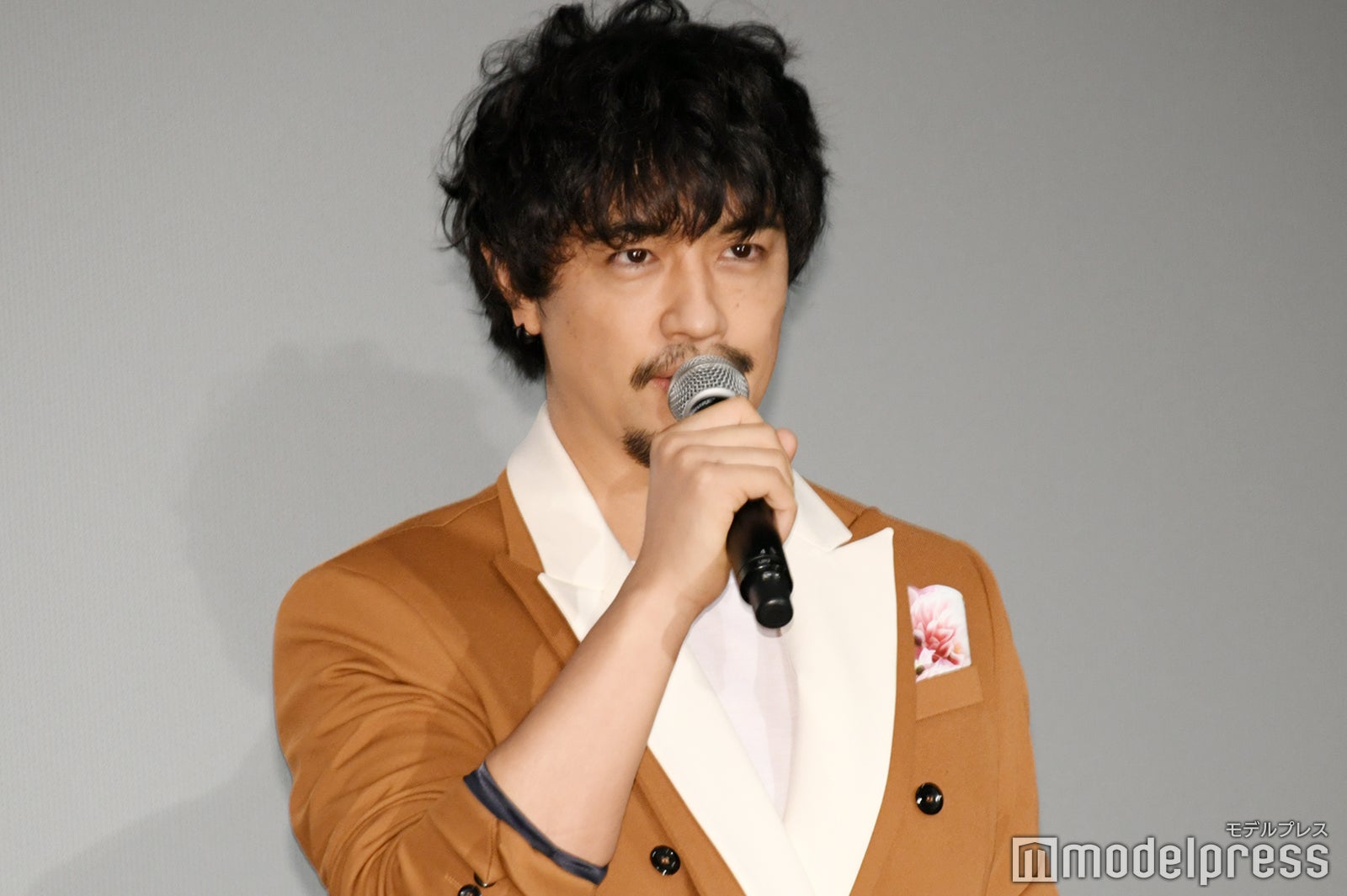 斎藤工（C）モデルプレス