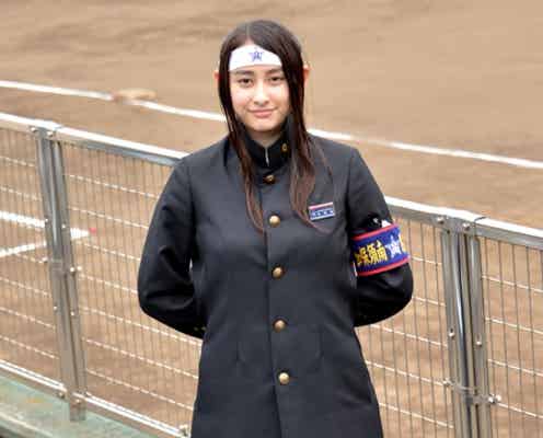 ジャニーズWEST藤井流星、自身の金髪姿に自虐「すごいっすよね」