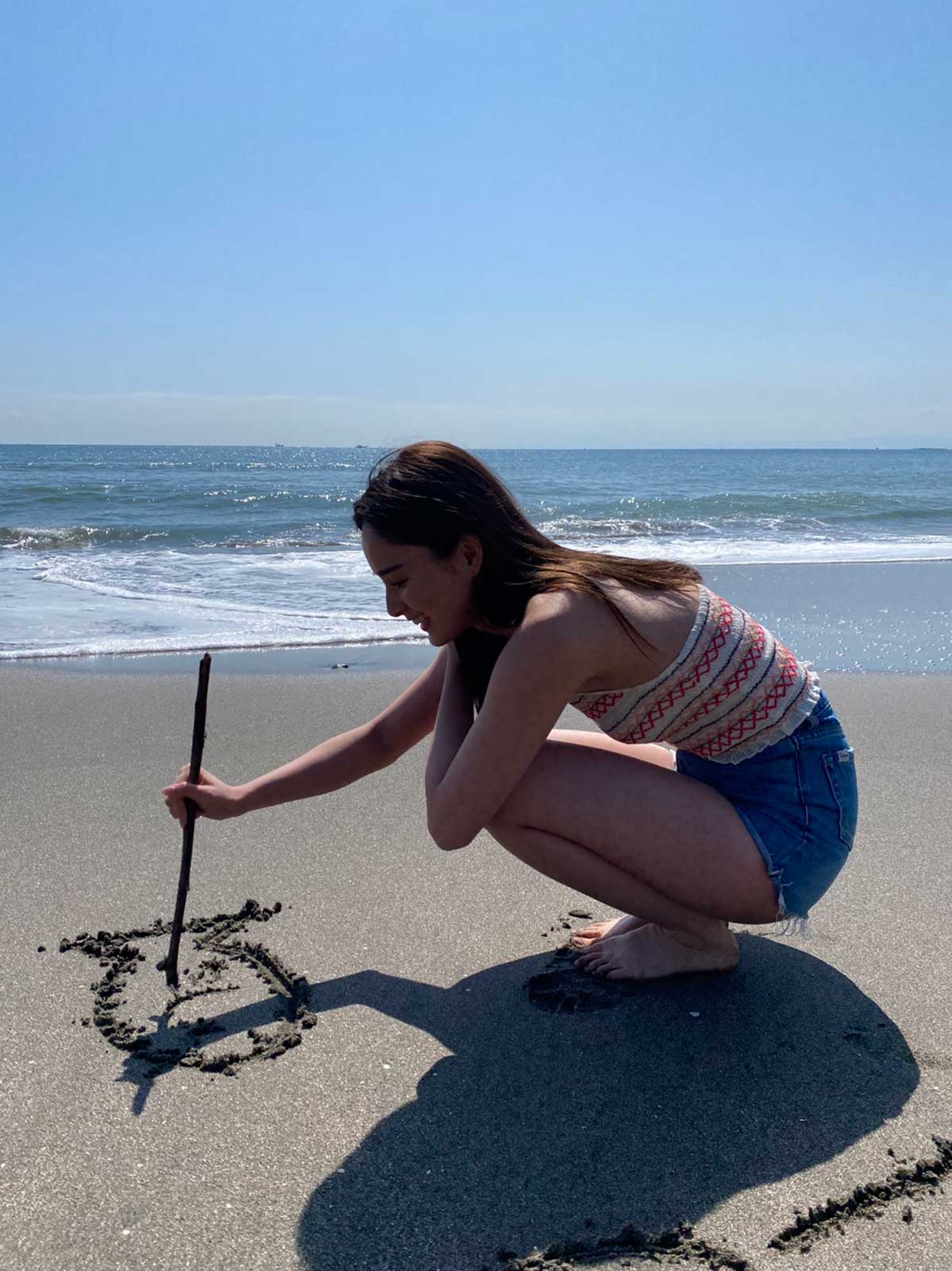 くるみ「くるみ1st写真集 KURUMI」オフショットより（提供写真）