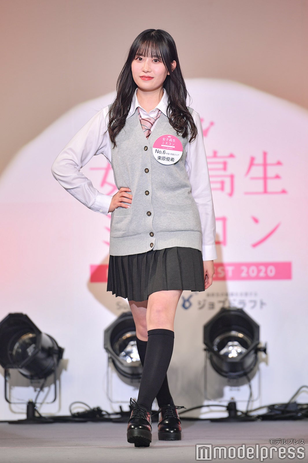 （C）モデルプレス