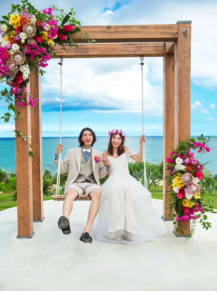 内田理央/「ゼクシィ 国内リゾートウエディング」(8月23日発売)/(画像提供:リクルートマーケティングパートナーズ)