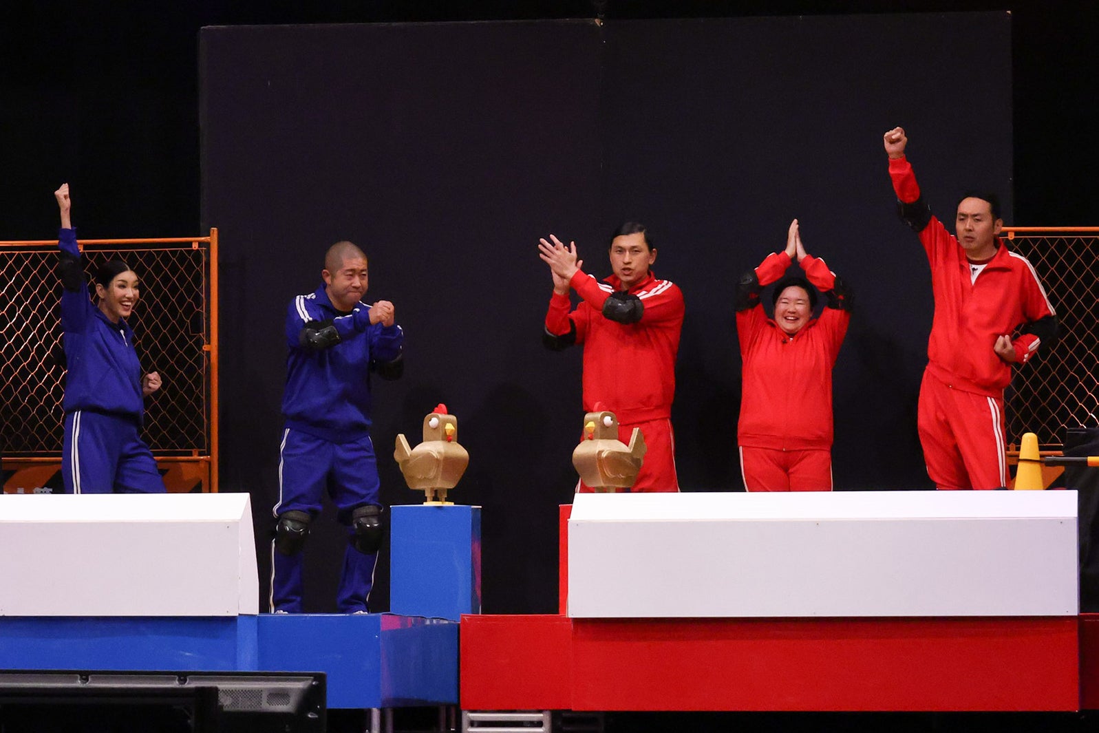 （左から）アンミカ、澤部佑、春日俊彰、やす子、田中卓志 （C）カンテレ