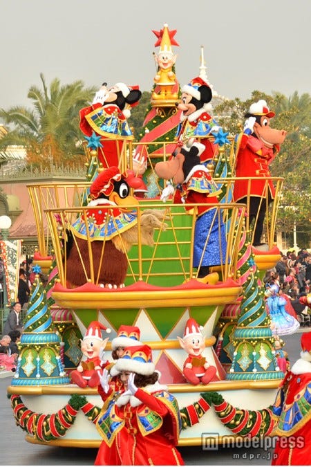 「ディズニー・サンタヴィレッジ・パレード」