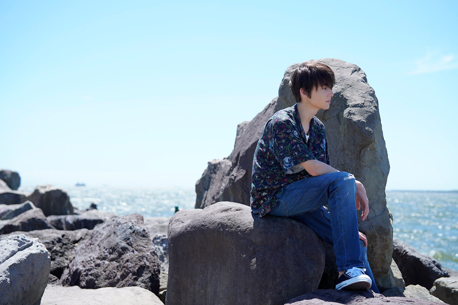 翔／「2021年版 卓上カレンダー」アザーカット（撮影：LUCKMAN）