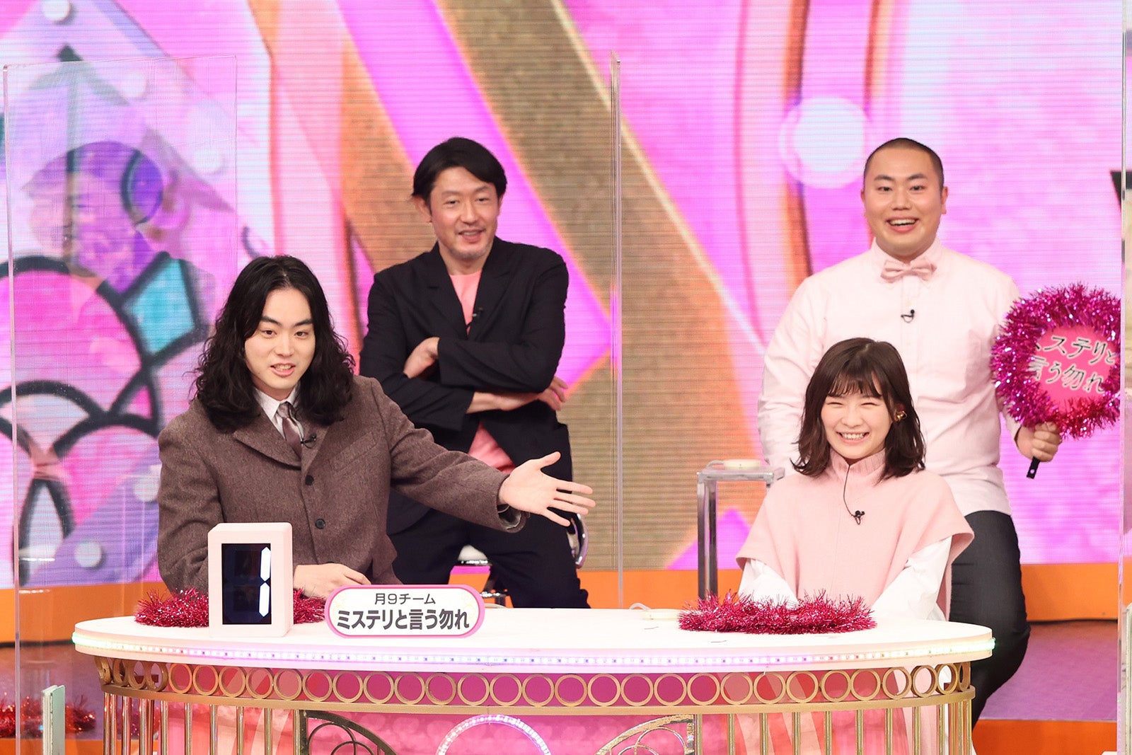 菅田将暉、自身の楽曲をスタジオ歌唱？ 浜辺美波らイントロクイズに挑戦