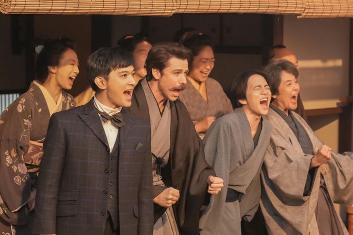 板垣李光人ら「ばけばけ」より(C)NHK