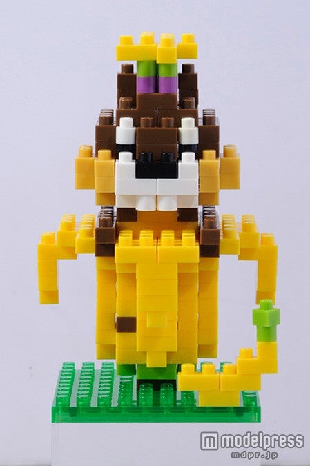 TDS：ナノブロック（チップ）￥1500／（C）Disney