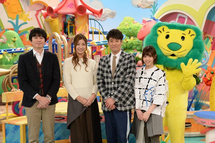 (左から)博多大吉、青木愛、佐藤隆太、西野七瀬(C)フジテレビ