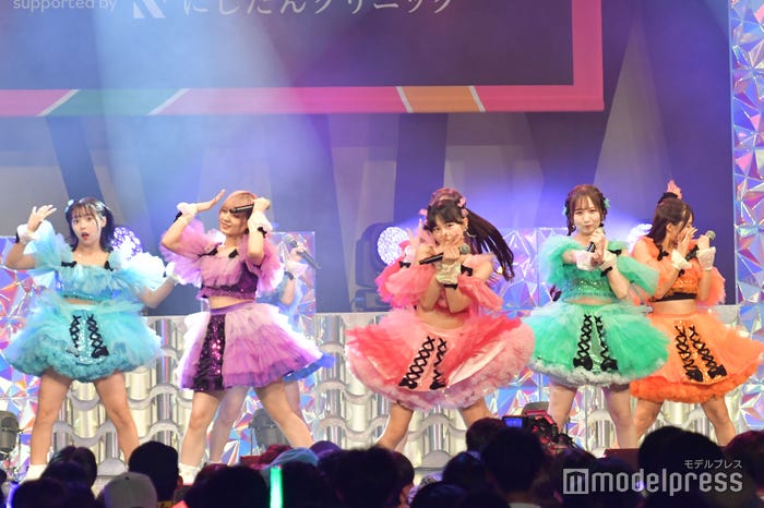 CANDY TUNE (C)モデルプレス