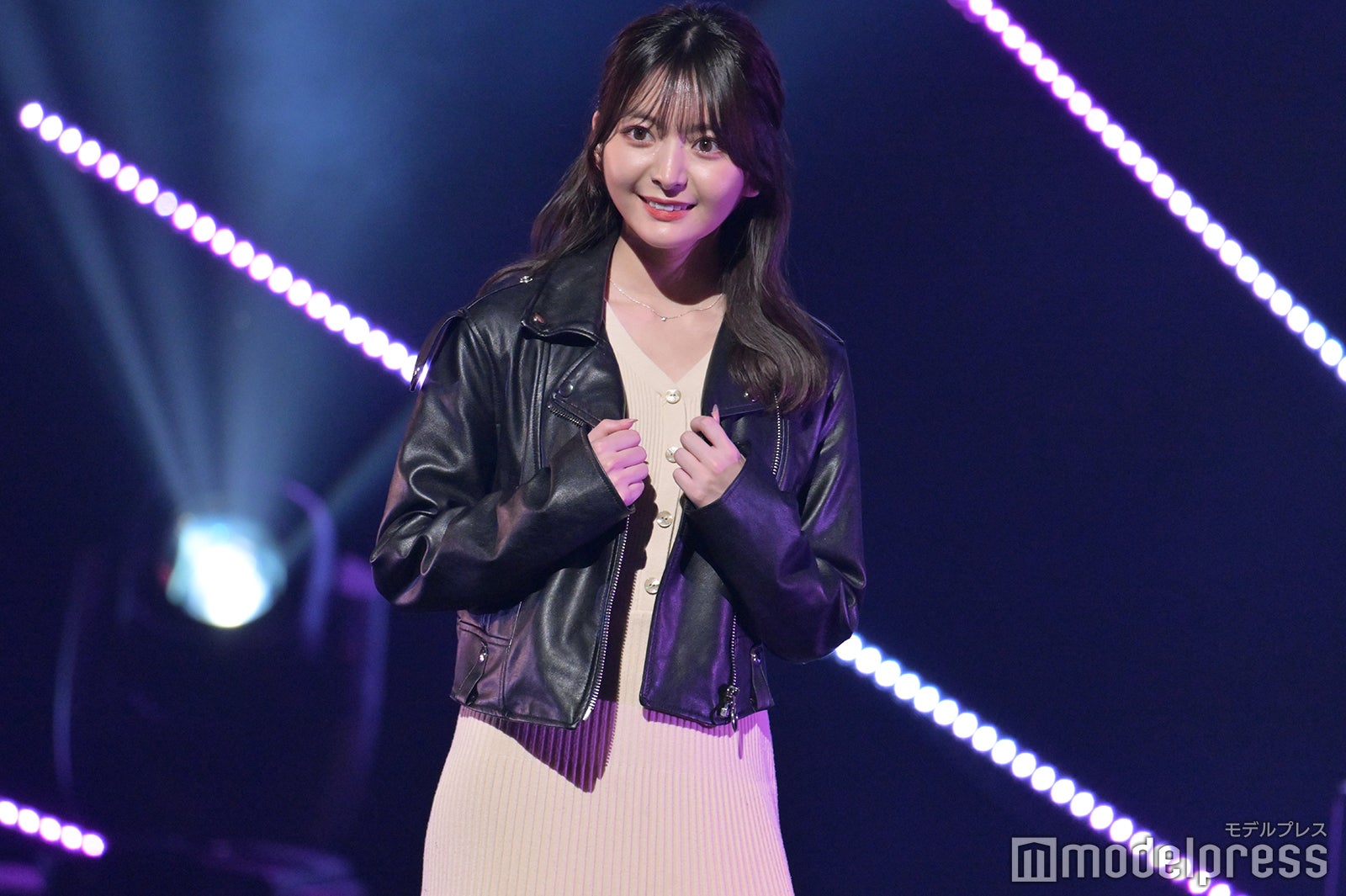 （C）モデルプレス