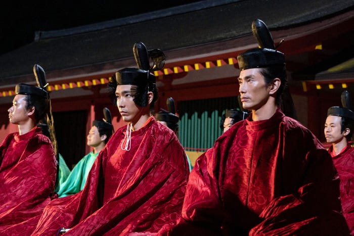 柄本佑、玉置玲央「光る君へ」第4話より(C)NHK