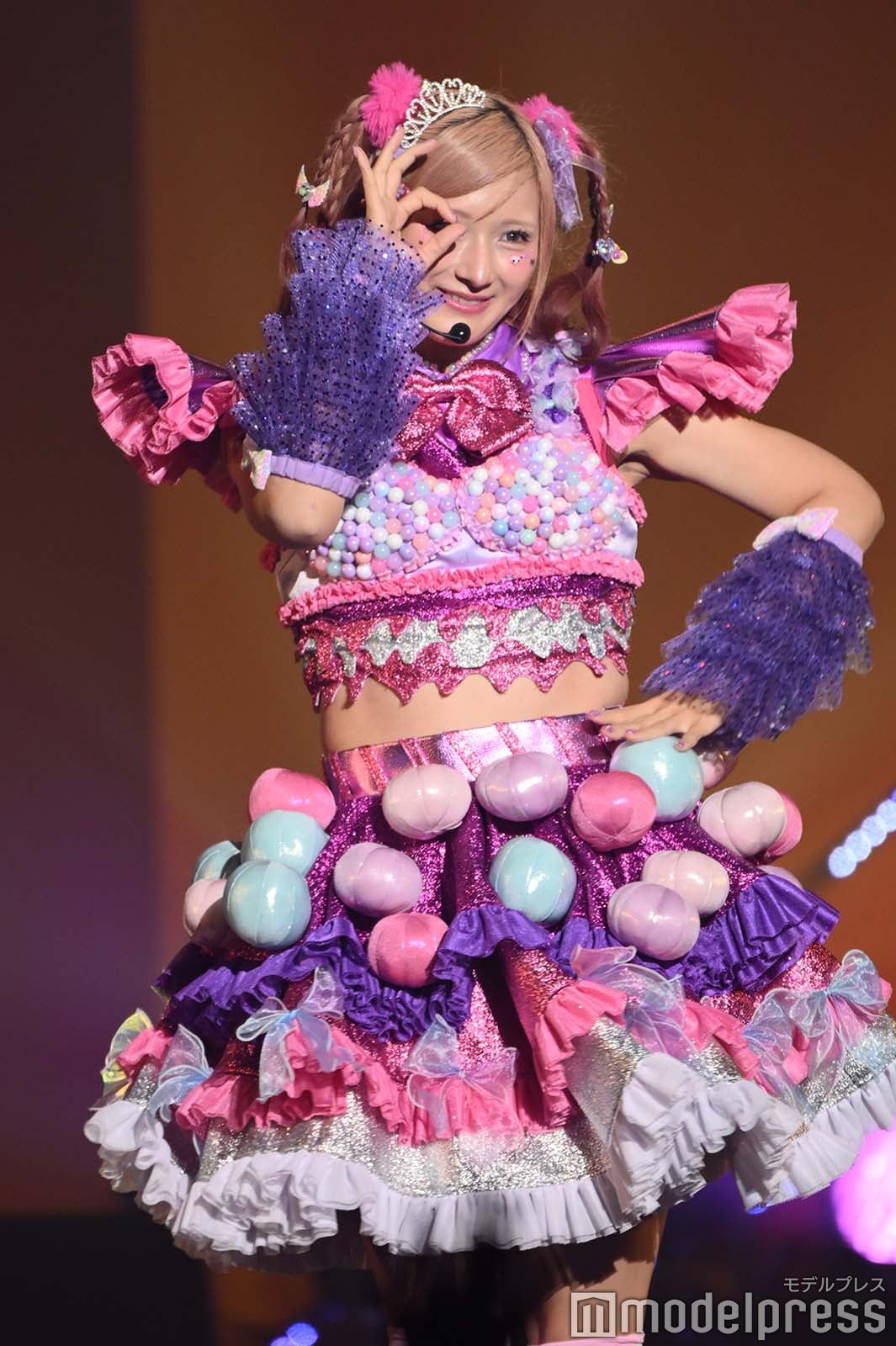 しなこ（C）モデルプレス