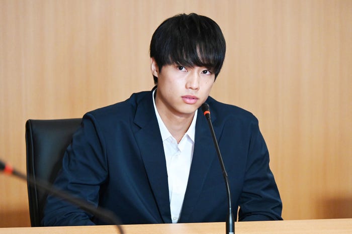 夏生大湖「モンスター」第4話(C)カンテレ