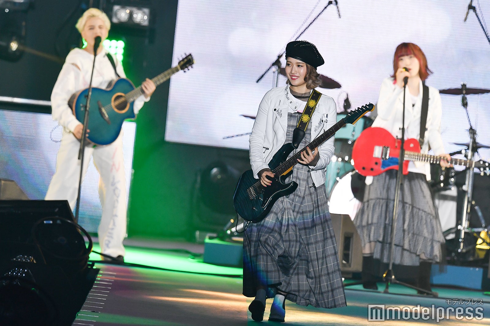 （C）モデルプレス