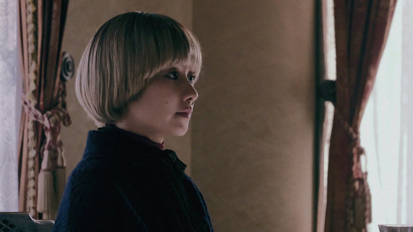 堀田真由（C）NHK