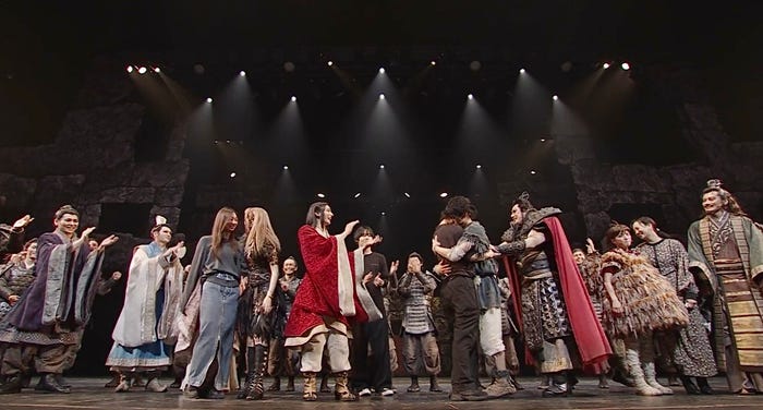 舞台「キングダム」大千穐楽より(C)原泰久/集英社