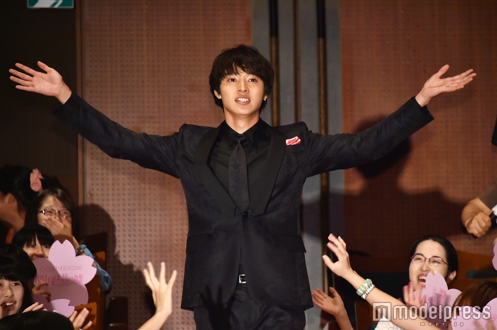 山崎賢人（C）モデルプレス