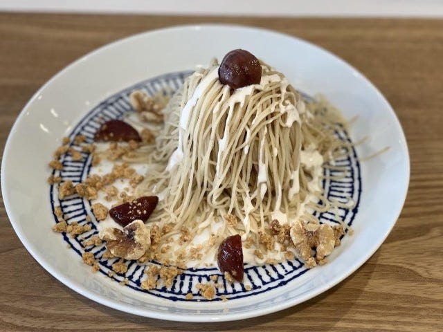 地元ライターがイチオシ◎新感覚の「絞りたてモンブラン×カフェオレ」が絶品【奈良】