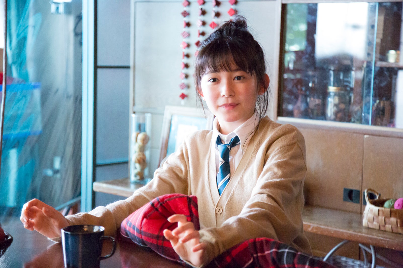 久間田琳加／新CMメイキングカット（提供画像）