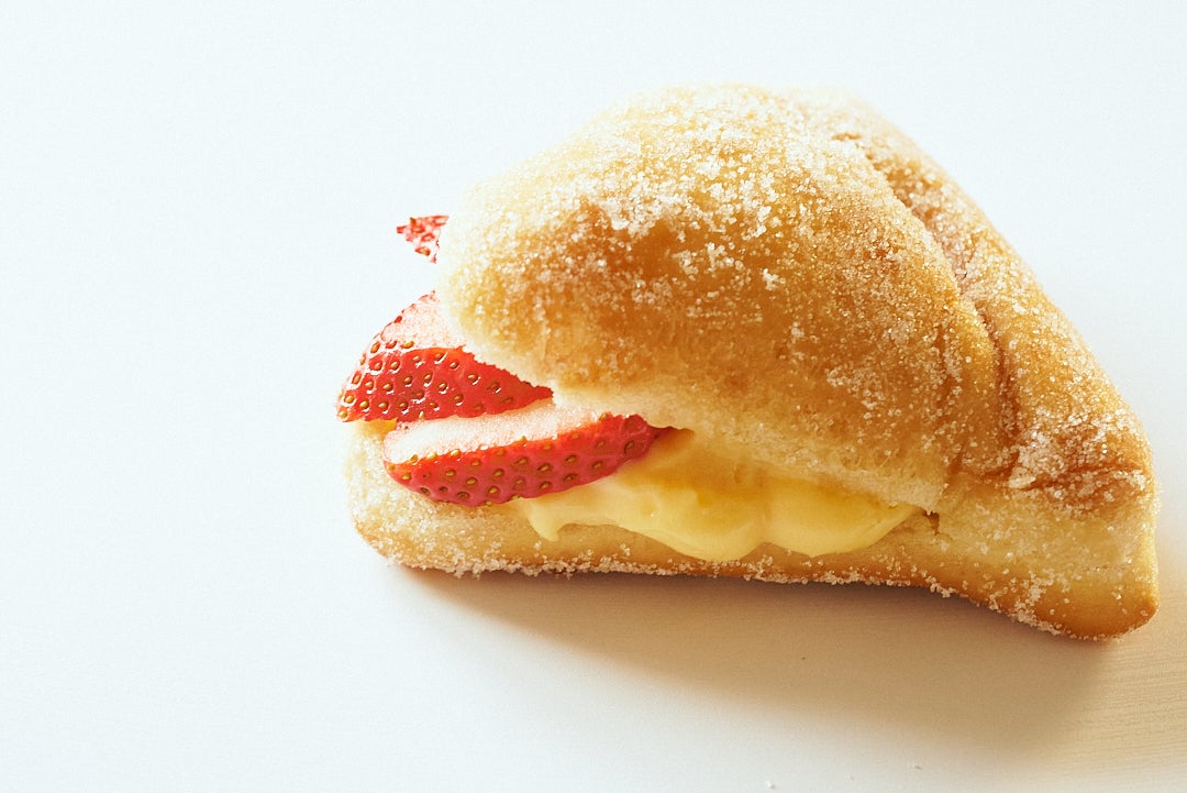 高尾山にドーナツ＆ジェラート専門店「さんかく堂」末広がりなもちもち揚げたて生地を使用