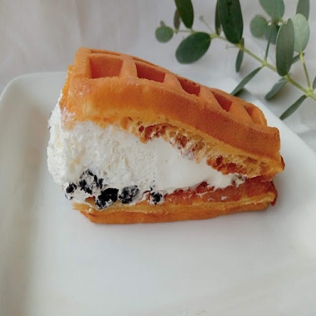 ワッフルケーキ(クッキー&クリーム)