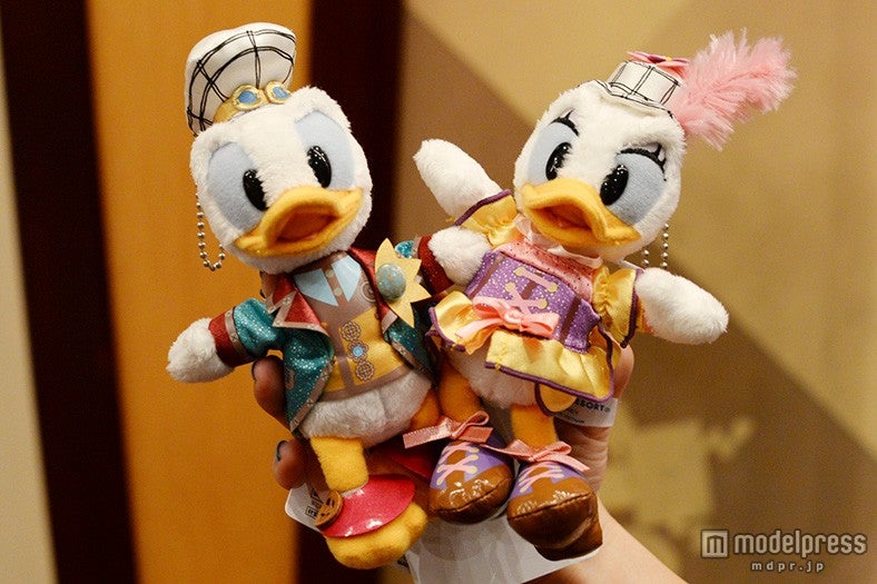 ぬいぐるみバッジ各￥1600／ディズニーシー