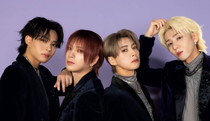 OWV「モデルプレスカウントダウンマガジン vol.11」(撮影:野間憲治)