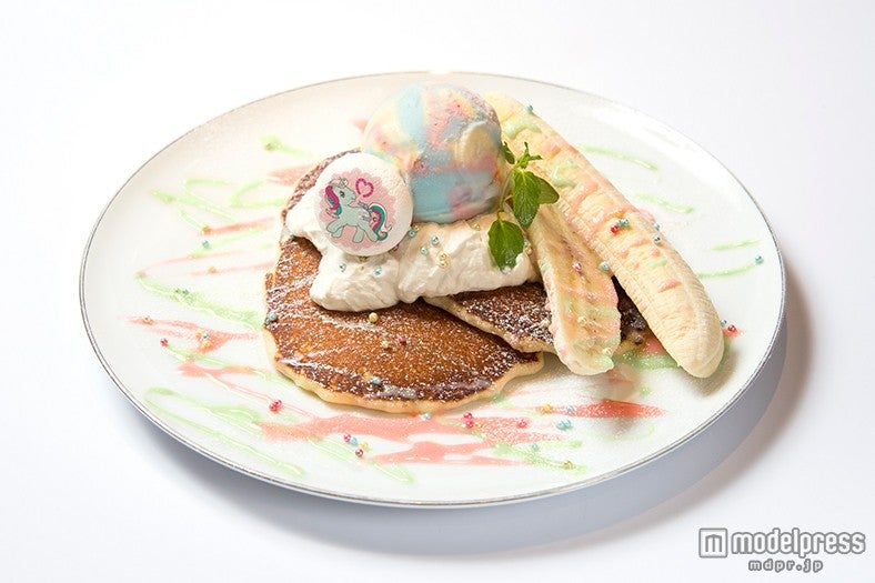 MY LITTLE PONYの世界初コラボカフェオープン、キャラが可愛いフードに