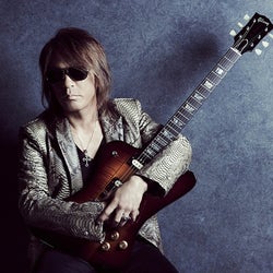 B'z松本孝弘、『世界遺産』新テーマ曲を書き下ろし「番組に華を添えられる存在になれば」
